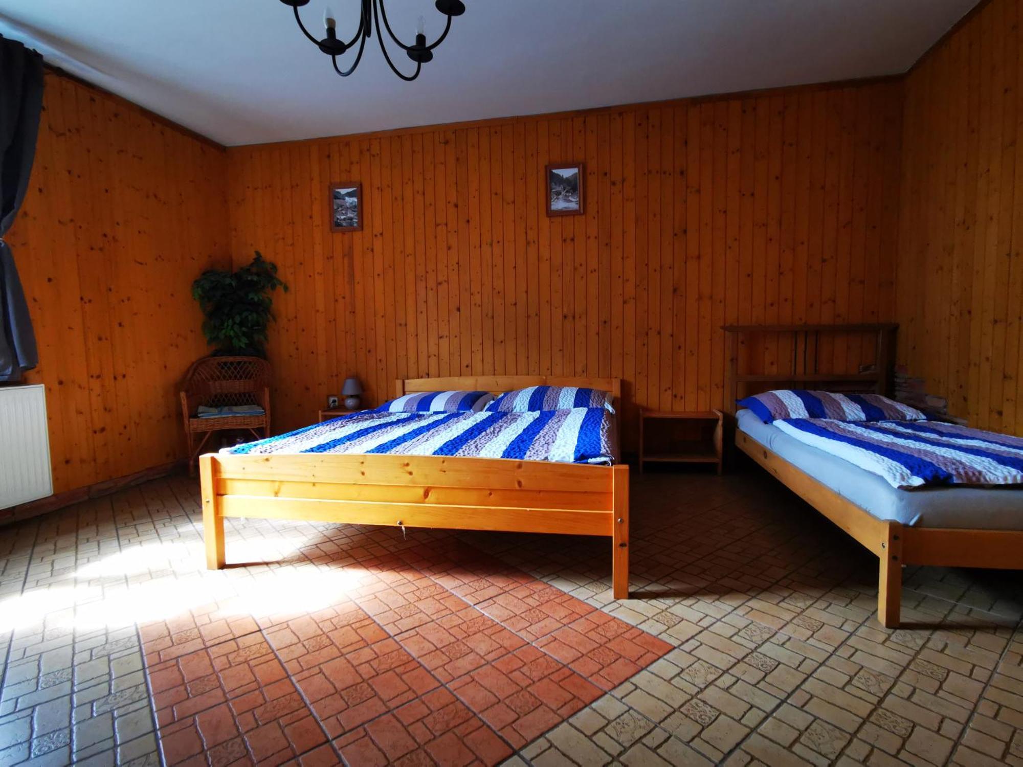 Drevenica Spanka Špania Dolina Exterior foto